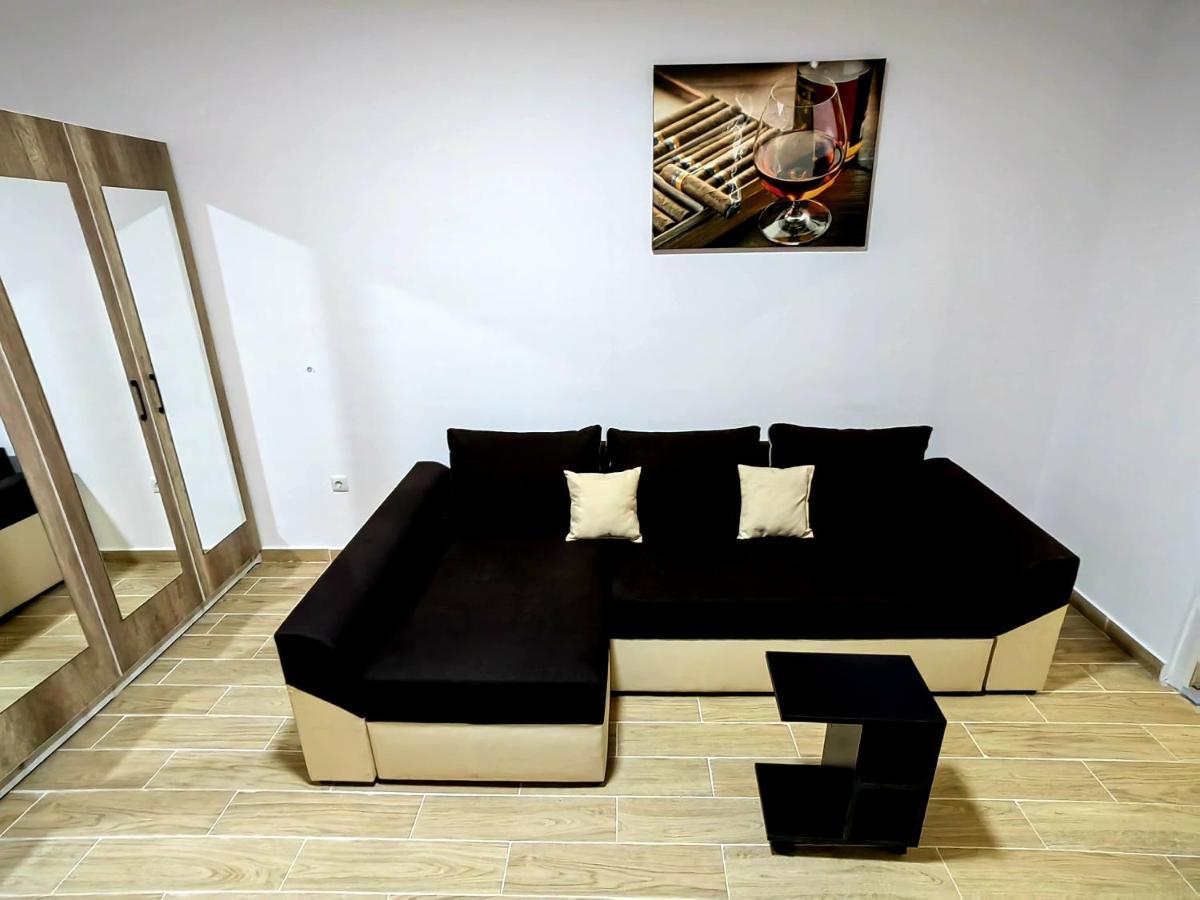 RoşuMilitari Luxury Flatアパートメント エクステリア 写真